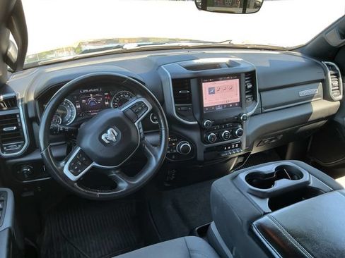 Used 2022 RAM 1500 Big Horn AWD/4WD image 30