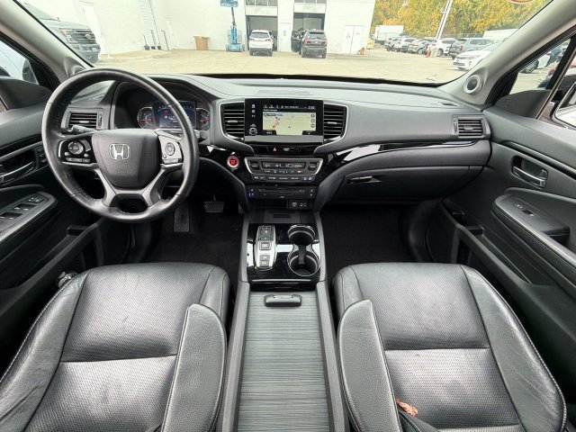 Used 2020 Honda Pilot Elite image 12