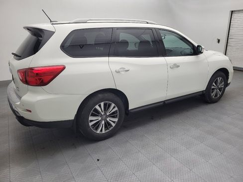 Used 2017 Nissan Pathfinder SV AWD/4WD image 10