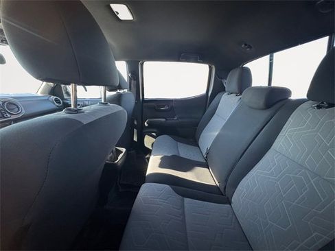 Used 2021 Toyota Tacoma TRD Off-Road w/ Technology Package image 11