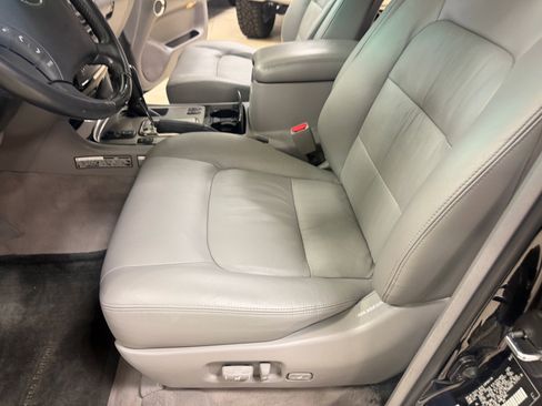 Used 2007 Lexus LX 470 4WD image 27