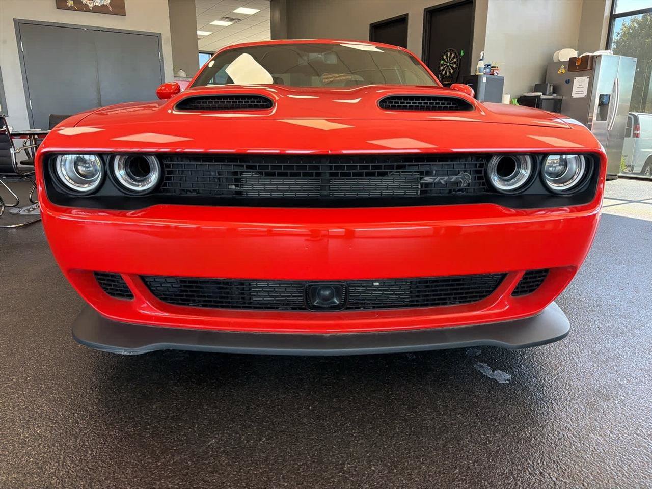 Used 2023 Dodge Challenger SRT Hellcat RWD image 3