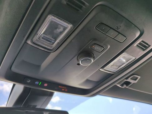 Used 2022 Chevrolet Tahoe LT image 24