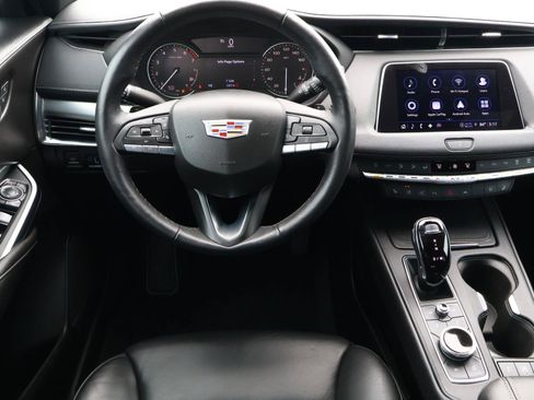 Certified 2022 Cadillac XT4 Premium Luxury w/ Enhanced Visibility Package FWD image 14