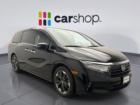 Used 2024 Honda Odyssey Elite image 5
