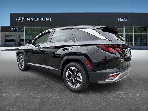 Used 2026 Hyundai Tucson SEL FWD image 4