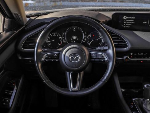 Used 2024 MAZDA MAZDA3 s image 26