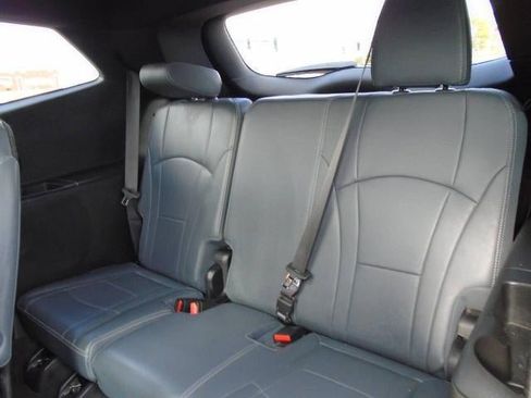 Certified 2024 Buick Enclave Essence w/ Experience Buick Package image 24