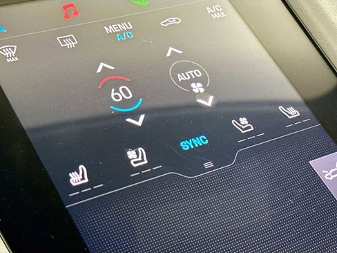 Certified 2025 Porsche Taycan image 20