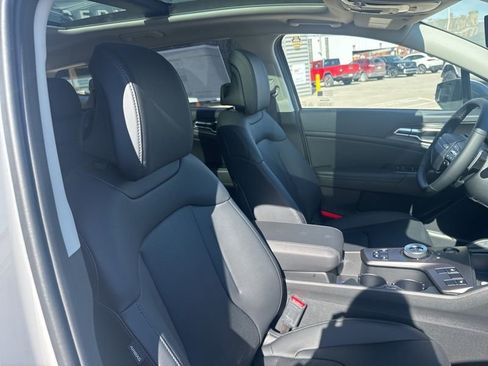 New 2026 Kia Sportage EX w/ EX Panoramic Sunroof Package image 16