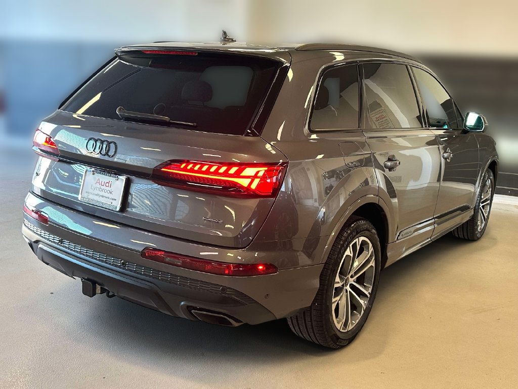 Used 2026 Audi Q7 2.0T Premium w/ Convenience Plus Package AWD/4WD image 4