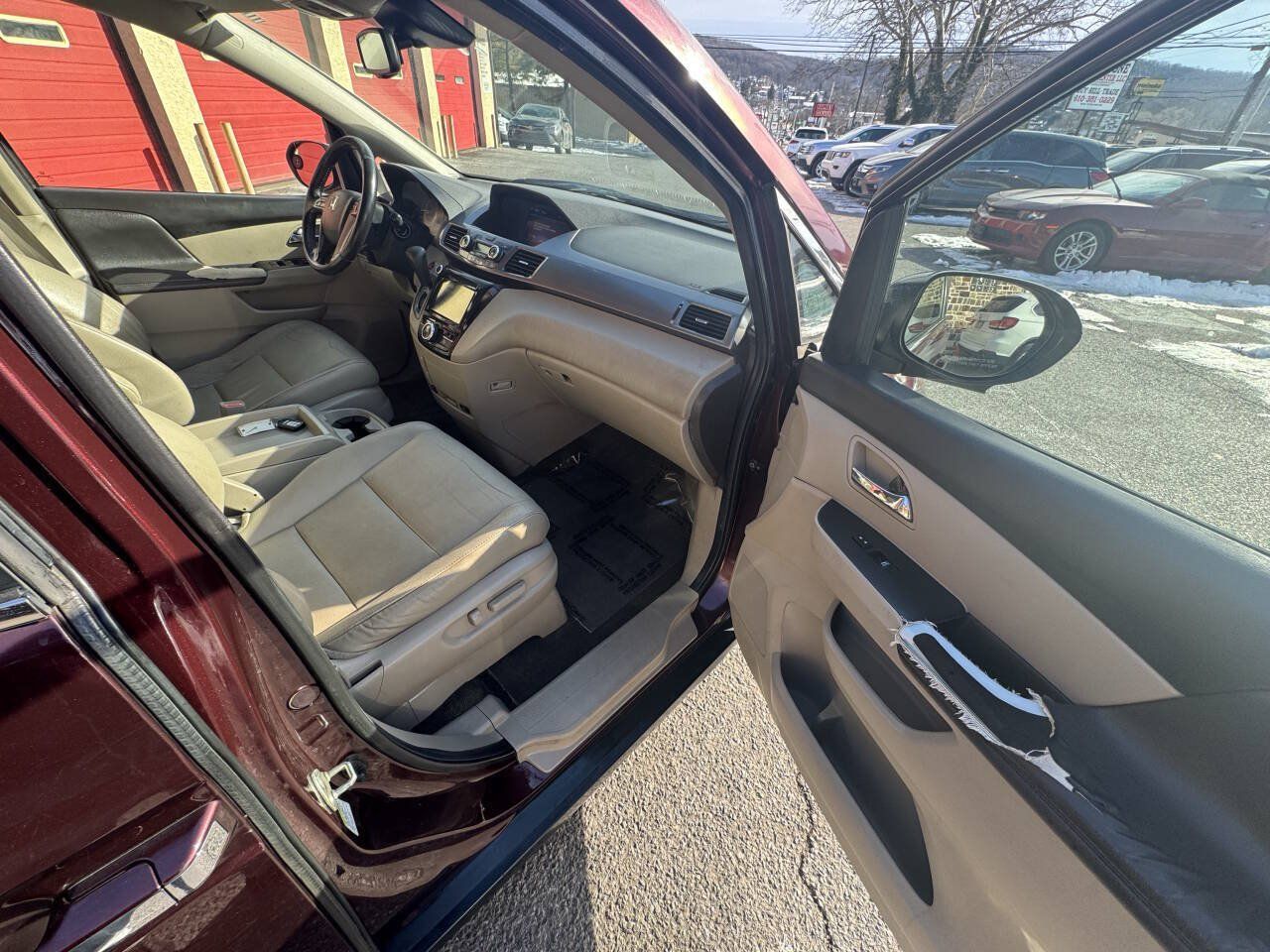 Used 2014 Honda Odyssey EX-L image 15