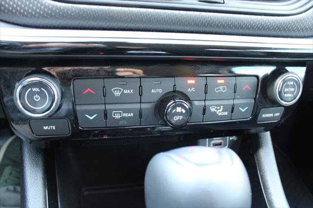 Certified 2022 Jeep Compass Trailhawk w/ Trailhawk Convenience Group AWD/4WD image 27