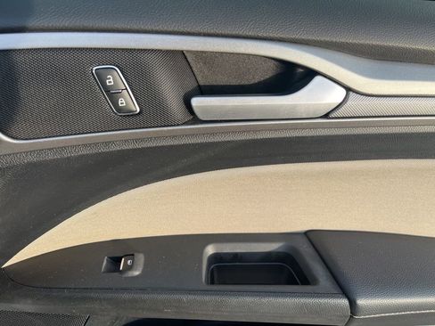 Used 2019 Ford Fusion S image 53