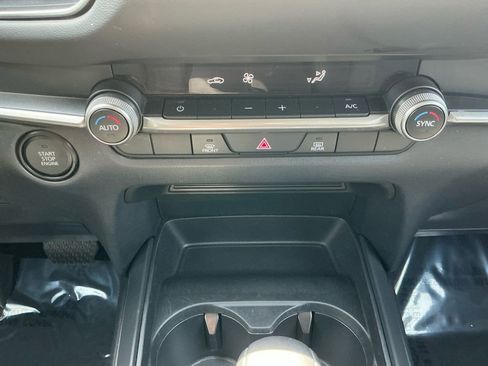 Used 2023 MAZDA CX-30 AWD 2.5 S w/ Select Package image 22
