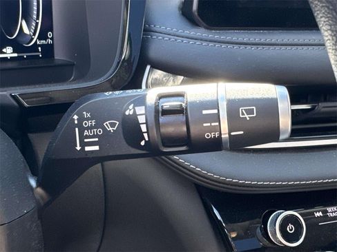 Used 2024 INFINITI QX60 Luxe image 25