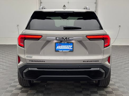 New 2027 GMC Terrain Elevation w/ Elevation Premium Package FWD image 9