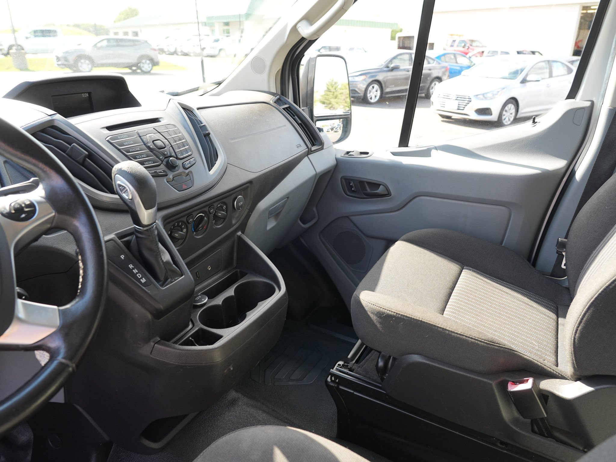 Used 2016 Ford Transit 150 130 Low Roof RWD image 20