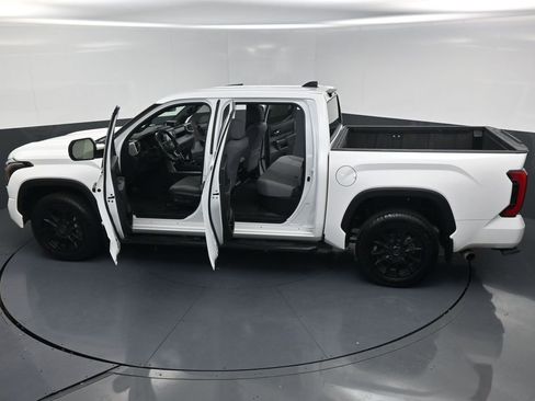 Used 2025 Toyota Tundra SR5 RWD image 20