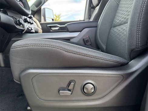 New 2025 RAM 1500 Big Horn image 12