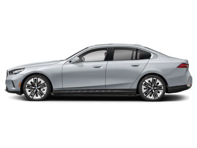 Used 2026 BMW i5 eDrive40 w/ M Sport Package AWD/4WD image 3