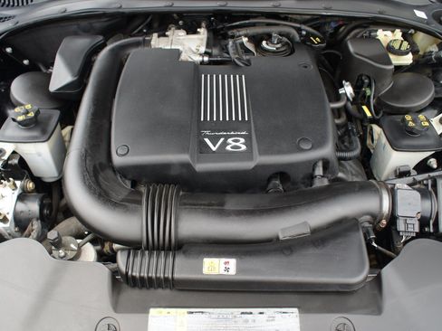 Used 2002 Ford Thunderbird RWD image 18
