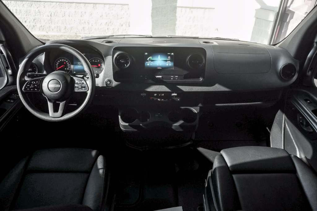 Used 2021 Freightliner Sprinter 2500 AWD/4WD image 20