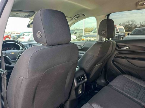 Used 2022 Chevrolet Equinox LT image 17