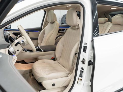 Used 2023 Mercedes-Benz EQS 450+ 4MATIC SUV w/ Acoustic Comfort Package image 9