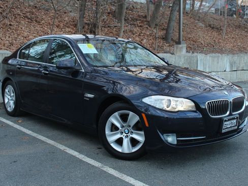 Used 2012 BMW 528i xDrive 528i xDrive Sedan 4D image 4