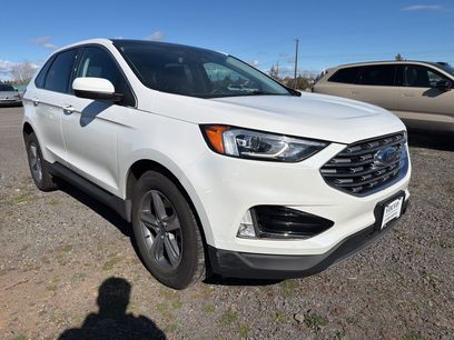 Used 2022 Ford Edge SEL w/ Convenience Package