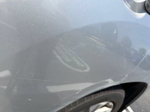Used 2013 Toyota Highlander Limited FWD image 8