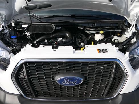 Used 2025 Ford Transit 250 Low Roof w/ Exterior Upgrade Package RWD image 29