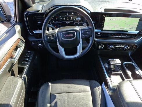 Used 2023 GMC Sierra 1500 SLT w/ SLT Premium Package image 12
