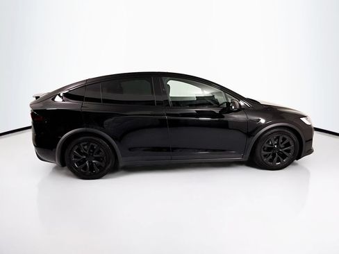 Used 2023 Tesla Model X AWD/4WD image 4