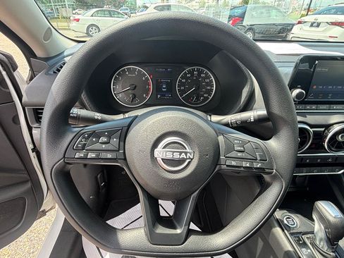 Used 2024 Nissan Sentra S FWD image 55