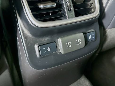 Used 2022 Subaru Outback Limited AWD/4WD image 10