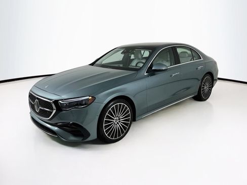 Certified 2024 Mercedes-Benz E 450 4MATIC Sedan image 3