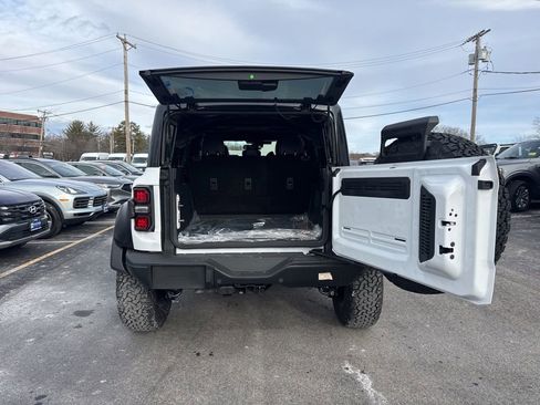 New 2025 Ford Bronco Raptor image 8