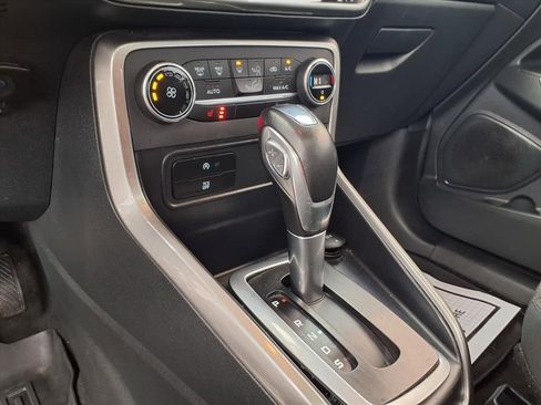 Used 2018 Ford EcoSport SE w/ SE Convenience Package image 19