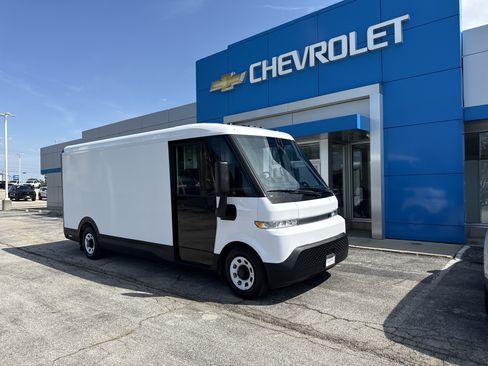 Used 2023 Chevrolet Brightdrop 600 w/ Active Safety Package 2 AWD/4WD image 2