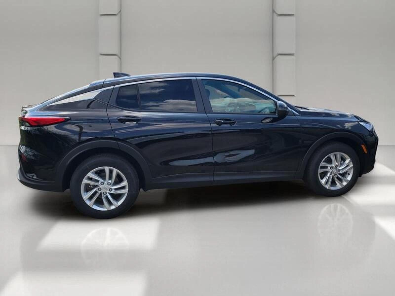 New 2026 Buick Envista Sport Touring w/ Convenience I Package FWD image 3