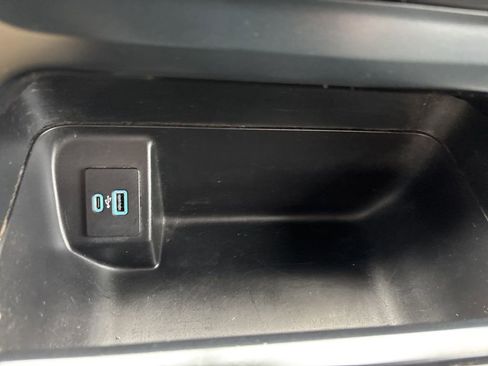 Used 2023 Ford F150 XL w/ Trailer Tow Package image 14