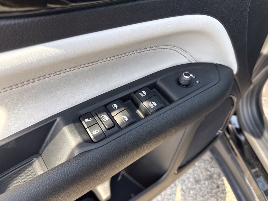 New 2026 Jeep Compass Limited AWD/4WD image 18