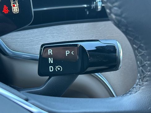 New 2025 Volvo EX90 Plus image 22