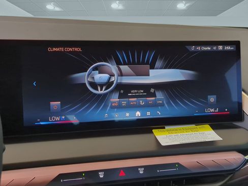 Used 2025 BMW X3 xDrive30i w/ Premium Package image 14