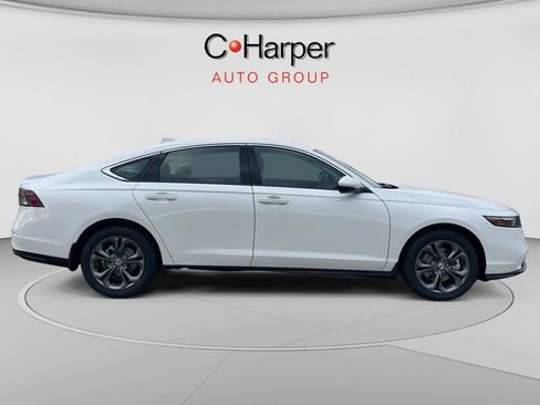 New 2025 Honda Accord EX-L image 2