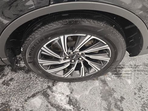 Used 2025 Lincoln Aviator AWD image 46