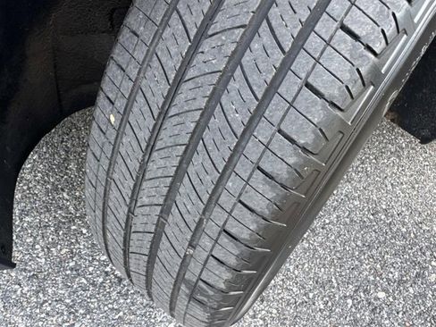 Used 2024 Chevrolet Equinox LT image 31