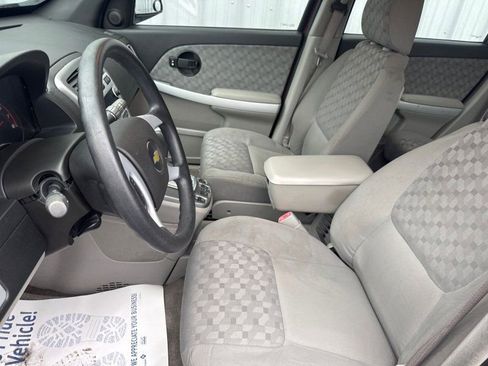 Used 2009 Chevrolet Equinox LS image 18